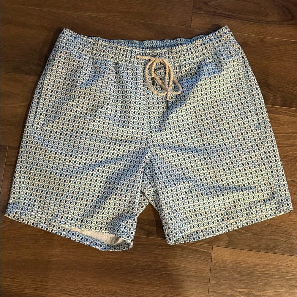 Fair Harbor Men's Bayberry Geometric Blue Swim Trunks